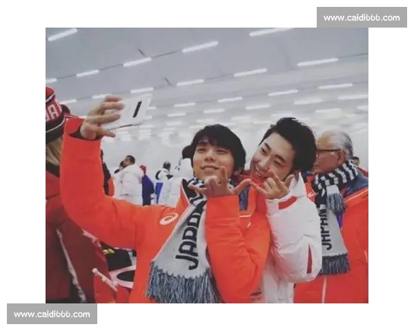 金博洋掌镜定格冰上温情：表演滑里的跨国友谊