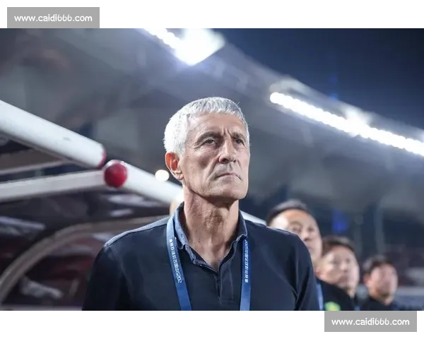 西甲官宣莱万离队！塞蒂恩辞职真相：亚冠抗命引崩盘